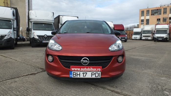 Opel Adam 1.4 Glam 2014 · 140 332 km · 1 398 cm3 · Benzina